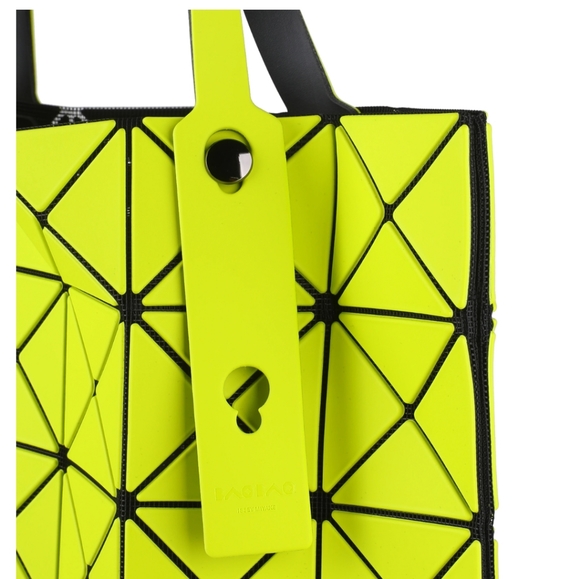 BAO BAO ISSEY MIYAKE Tote - Picture 10 of 16